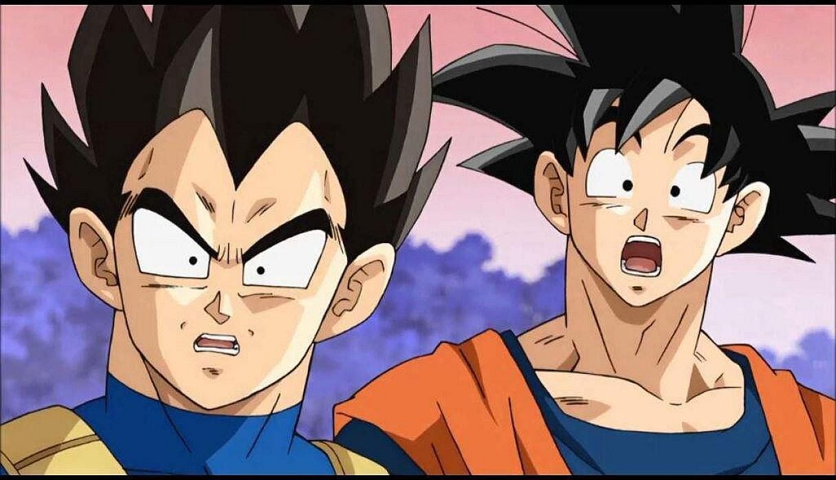 Vegeta y Goku cambian de sexo en un magnífico cosplay doble de Dragon Ball